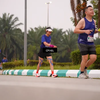 Runner Photo 7535825