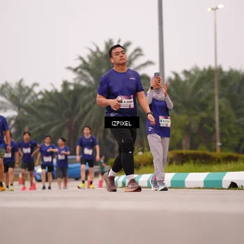 Runner Photo 7535842