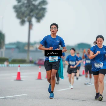Runner Photo 7535923