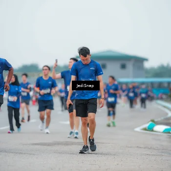 Runner Photo 7535937