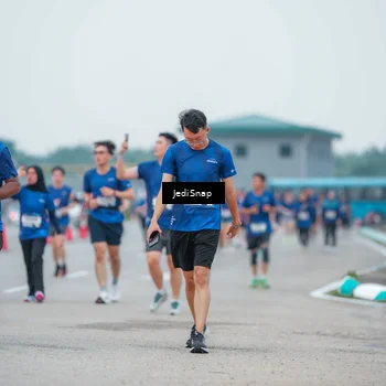 Runner Photo 7535945