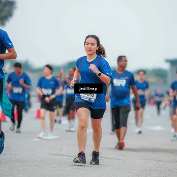 Runner Photo 7535946