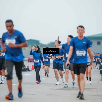 Runner Photo 7535953