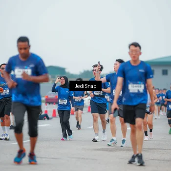 Runner Photo 7535954