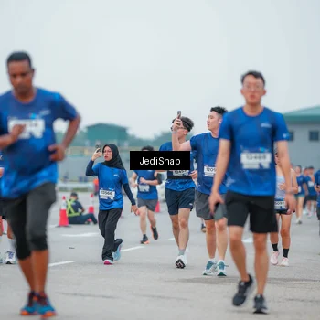 Runner Photo 7535969