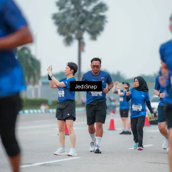 Runner Photo 7535977