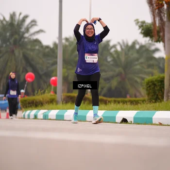 Runner Photo 7536012