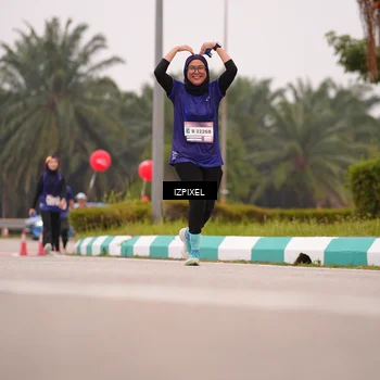 Runner Photo 7536020