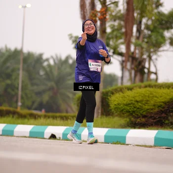 Runner Photo 7536039