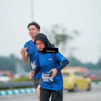 Runner Photo 7536042