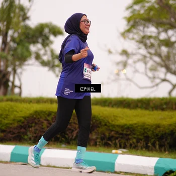Runner Photo 7536055