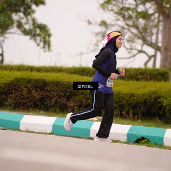 Runner Photo 7536056