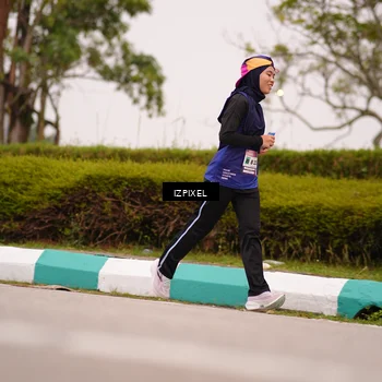 Runner Photo 7536061