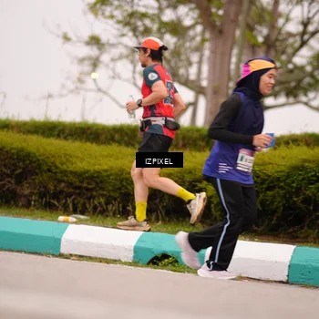 Runner Photo 7536065