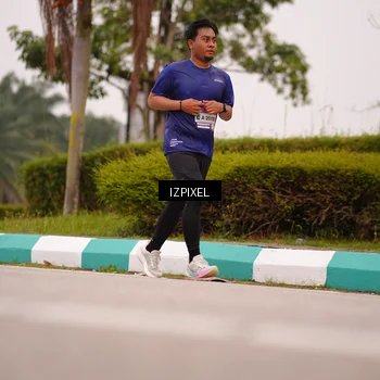 Runner Photo 7536074