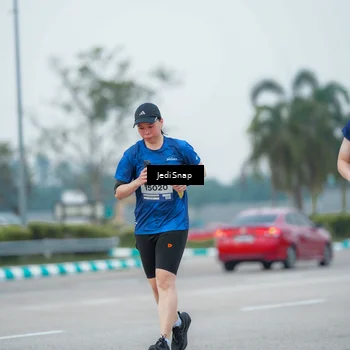 Runner Photo 7536076