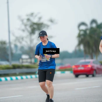Runner Photo 7536081