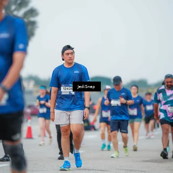 Runner Photo 7536092