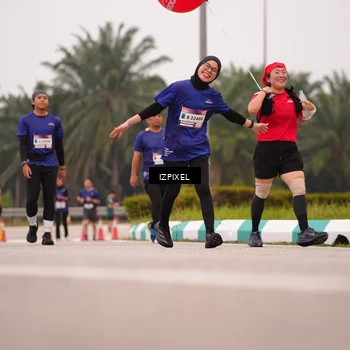 Runner Photo 7536097