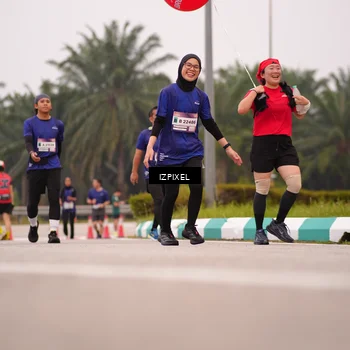 Runner Photo 7536098