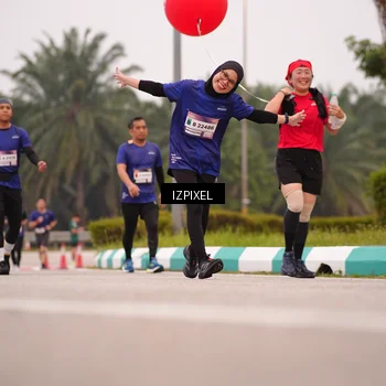 Runner Photo 7536102