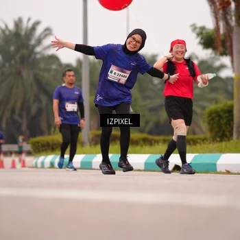 Runner Photo 7536107