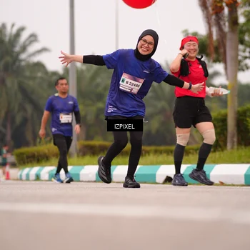Runner Photo 7536109