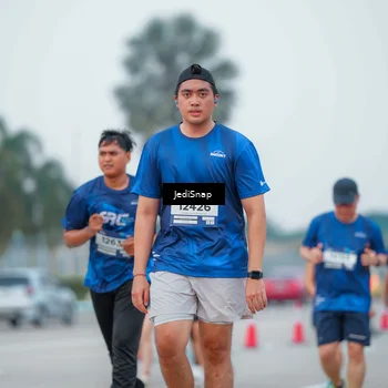 Runner Photo 7536111