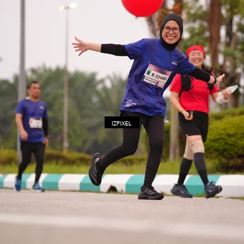 Runner Photo 7536117