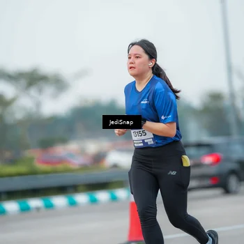 Runner Photo 7536118