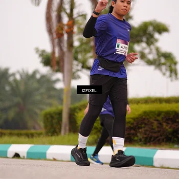 Runner Photo 7536149