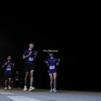 Runner Photo 7536174
