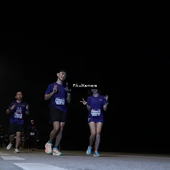 Runner Photo 7536175