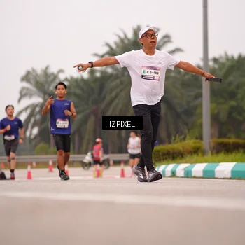 Runner Photo 7536187