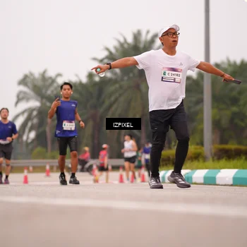 Runner Photo 7536193