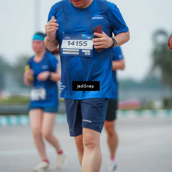 Runner Photo 7536195