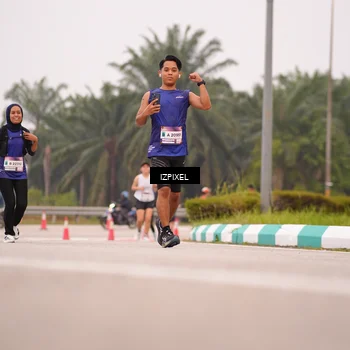 Runner Photo 7536204