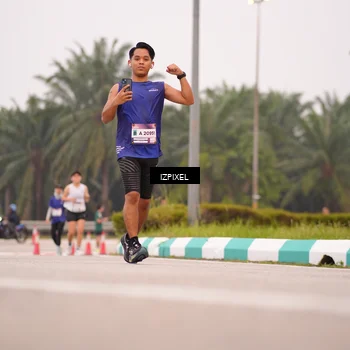 Runner Photo 7536208