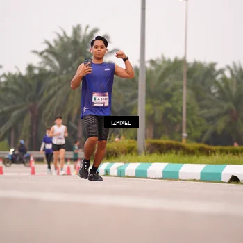 Runner Photo 7536209