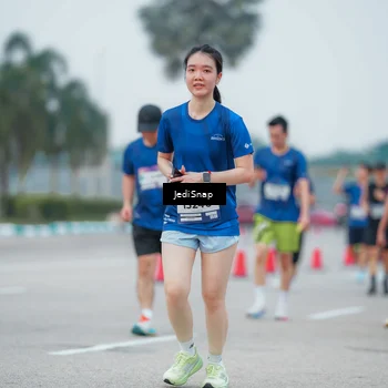 Runner Photo 7536235