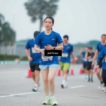 Runner Photo 7536239