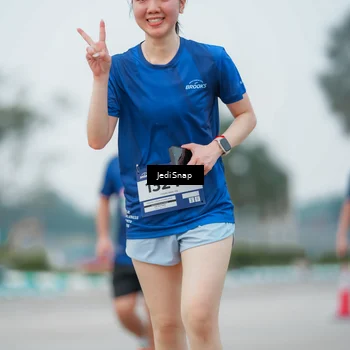 Runner Photo 7536240