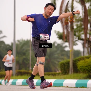 Runner Photo 7536253
