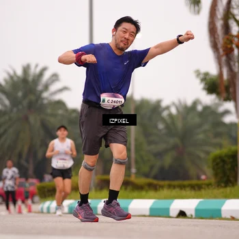 Runner Photo 7536254