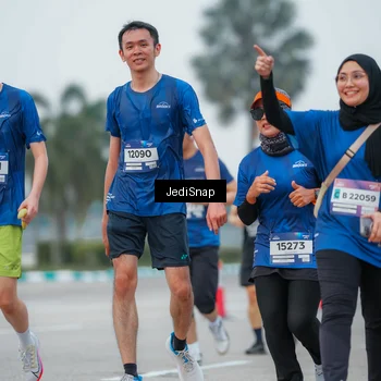 Runner Photo 7536263