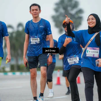 Runner Photo 7536272