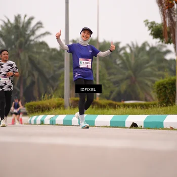 Runner Photo 7536281