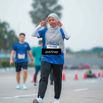 Runner Photo 7536307