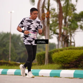 Runner Photo 7536308