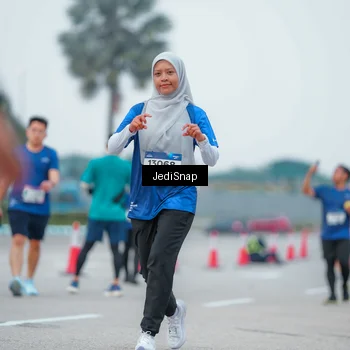 Runner Photo 7536316
